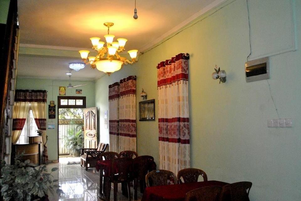 Sri Guest House Badulla Buitenkant foto